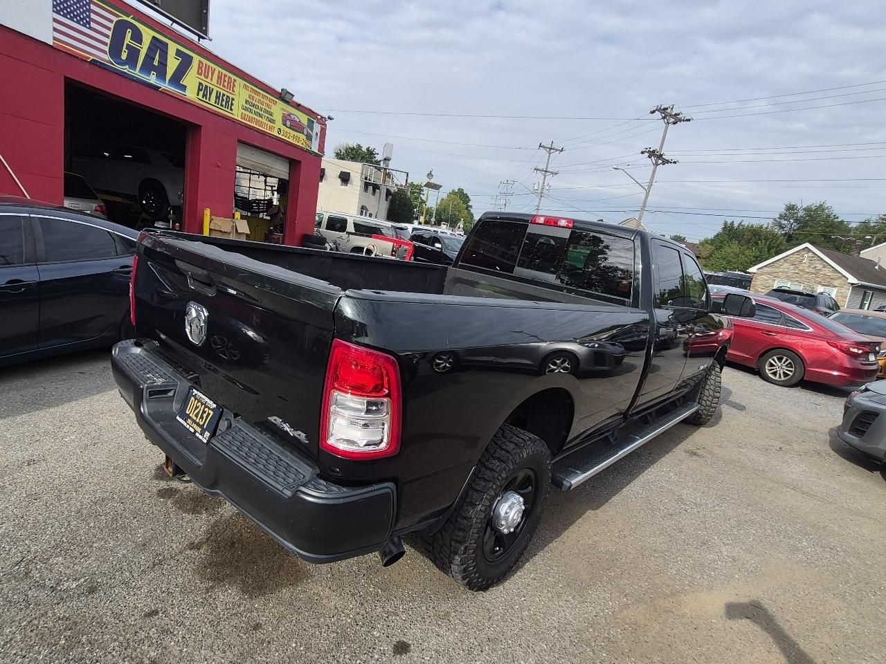 RAM 2500 Tradesman Crew Cab LWB 4WD 2019