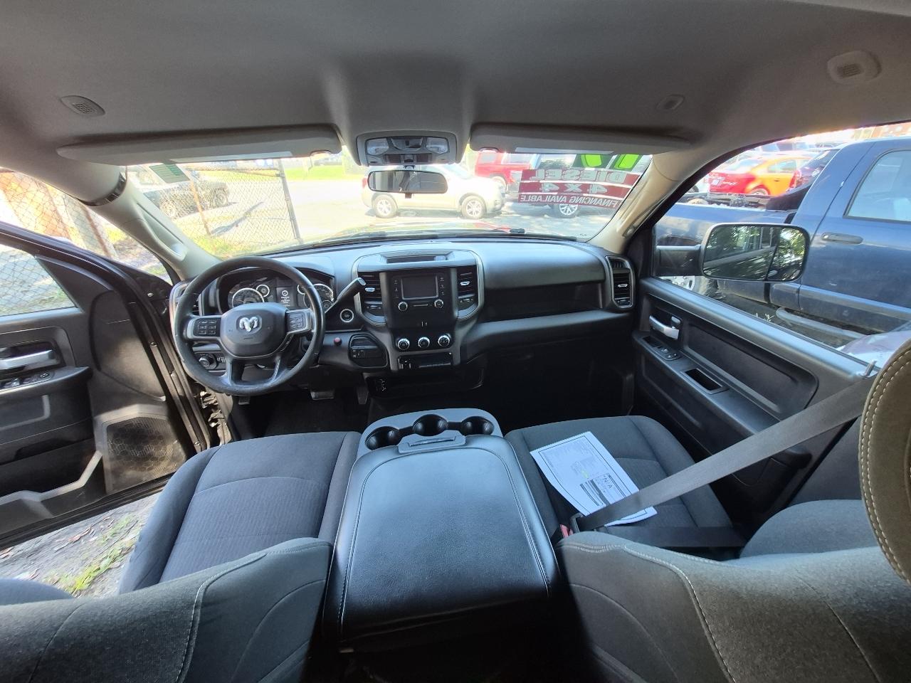 RAM 2500 Tradesman Crew Cab LWB 4WD 2019