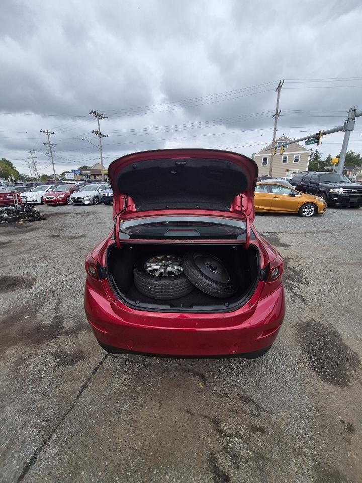 Mazda MAZDA3 i Touring AT 4-Door 2014