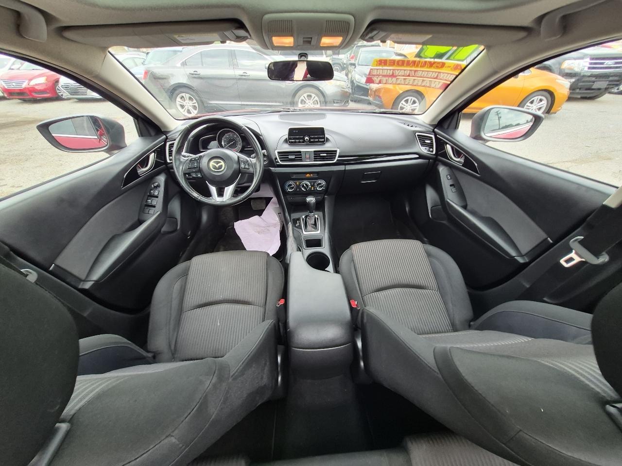 Mazda MAZDA3 i Touring AT 4-Door 2014