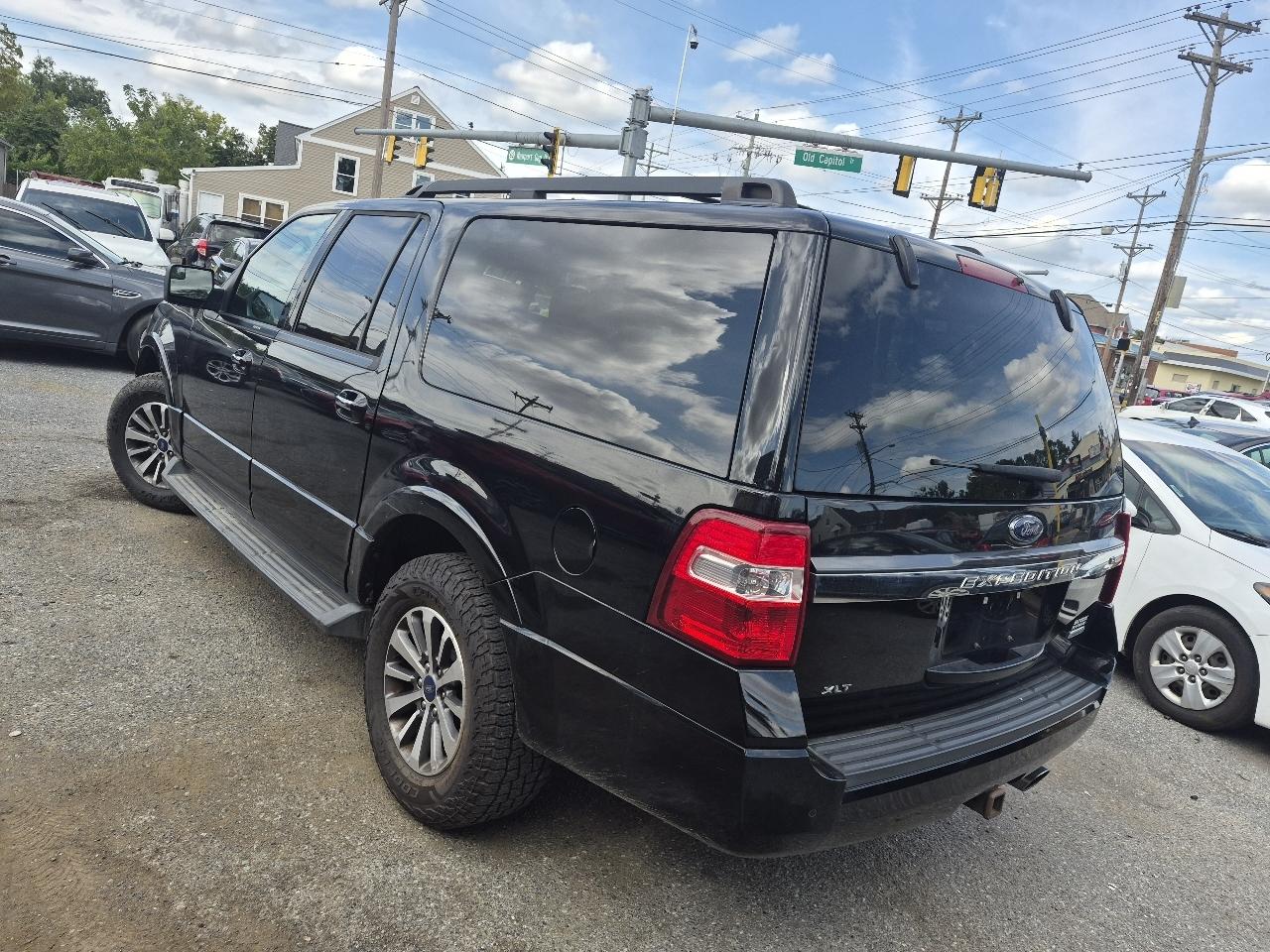 Ford Expedition EL XLT 4WD 2017