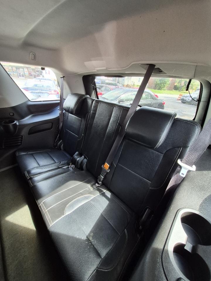 GMC Yukon SLE 2WD 2016