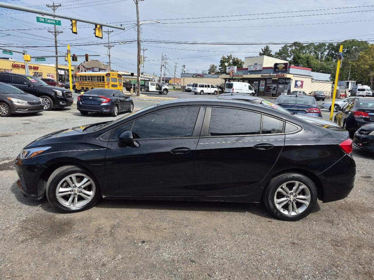 Chevrolet Cruze LS Auto 2019