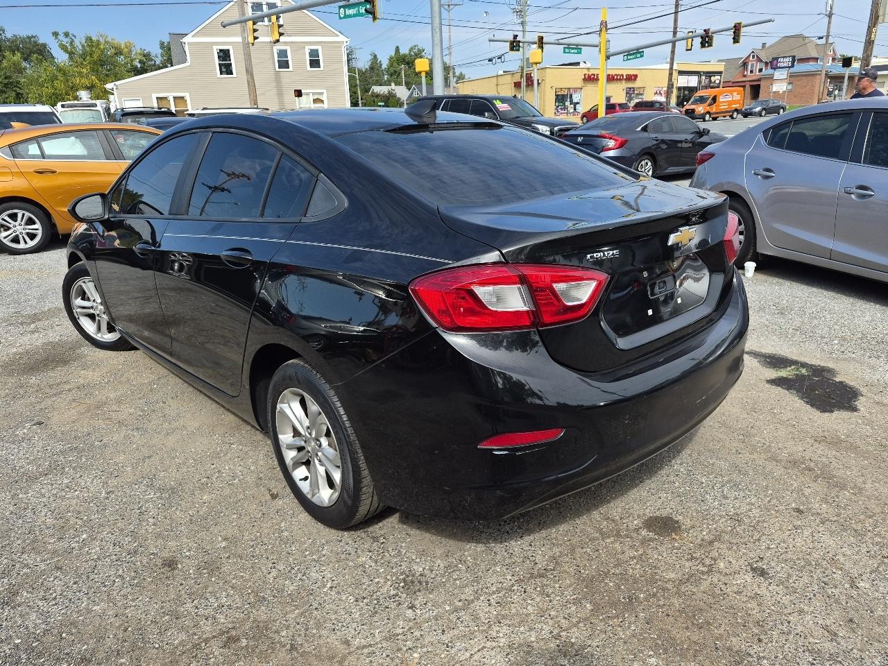 Chevrolet Cruze LS Auto 2019