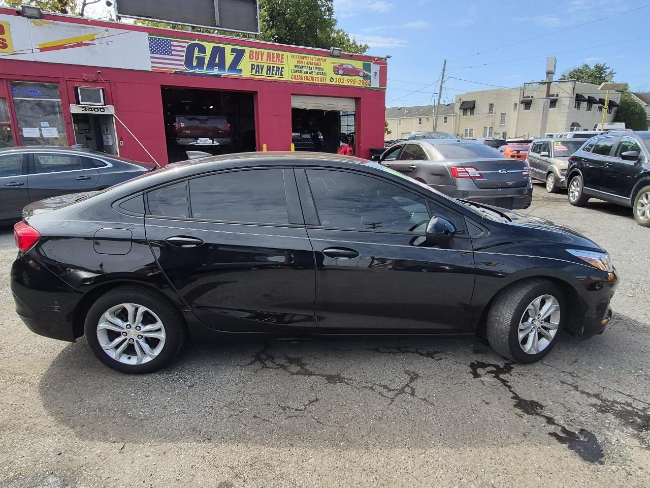 Chevrolet Cruze LS Auto 2019