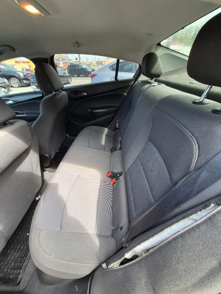Chevrolet Cruze LS Auto 2019