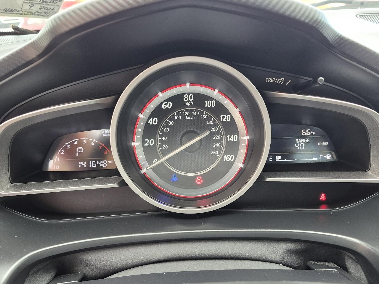 Mazda MAZDA3 i Touring AT 4-Door 2014