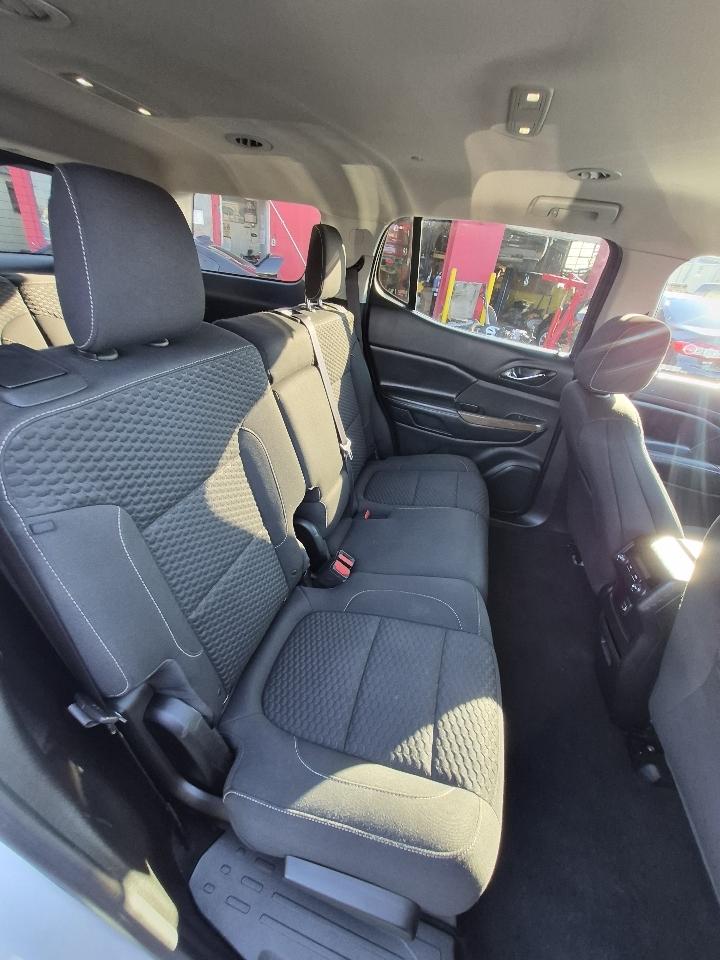 GMC Acadia SLE-2 AWD 2019