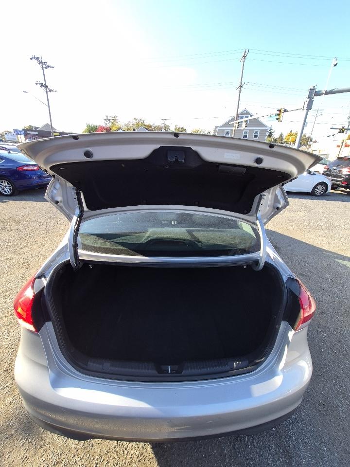 Kia Forte LX 6M 2018