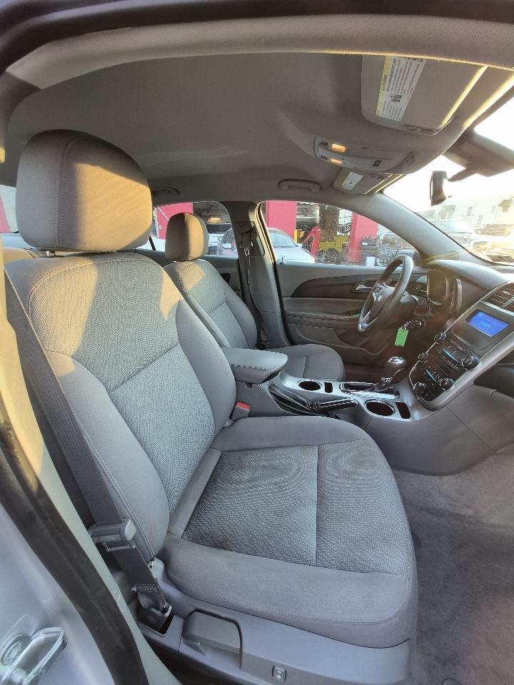 Chevrolet Malibu LS 2014