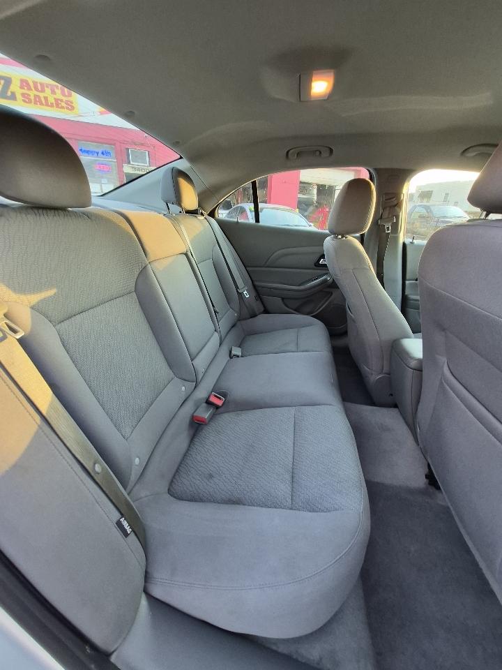 Chevrolet Malibu LS 2014