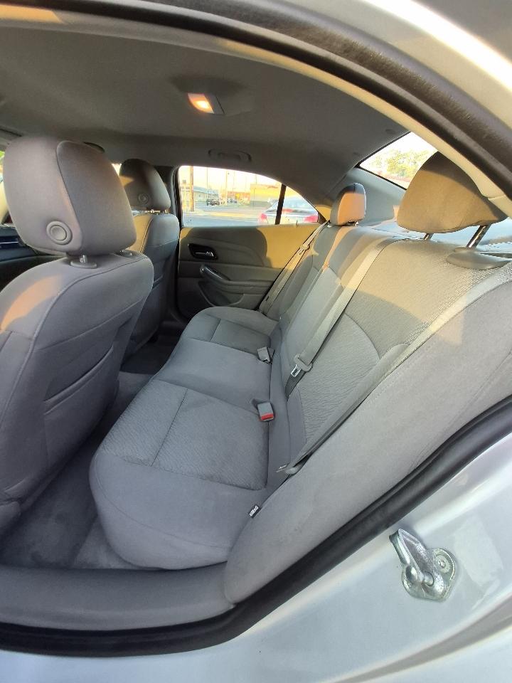 Chevrolet Malibu LS 2014