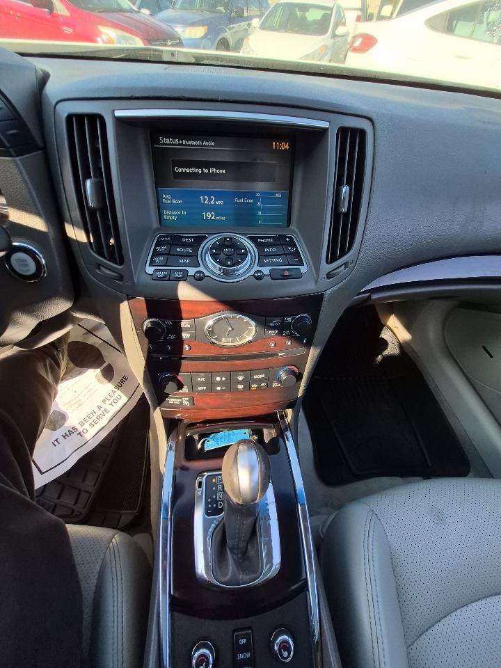 Infiniti G Sedan G37x AWD 2011