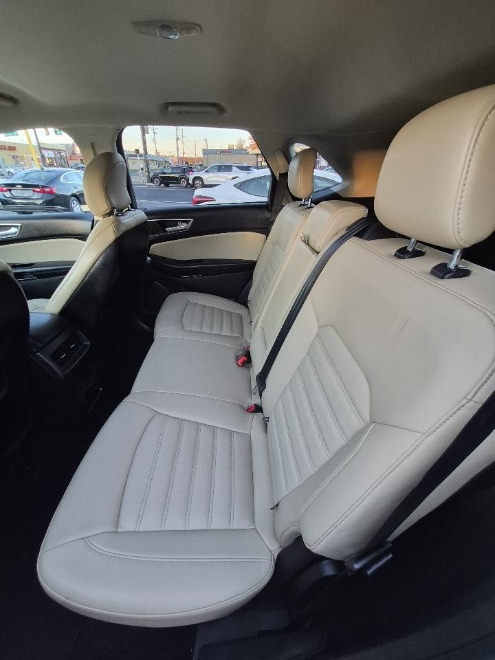 Ford Edge SEL FWD 2017