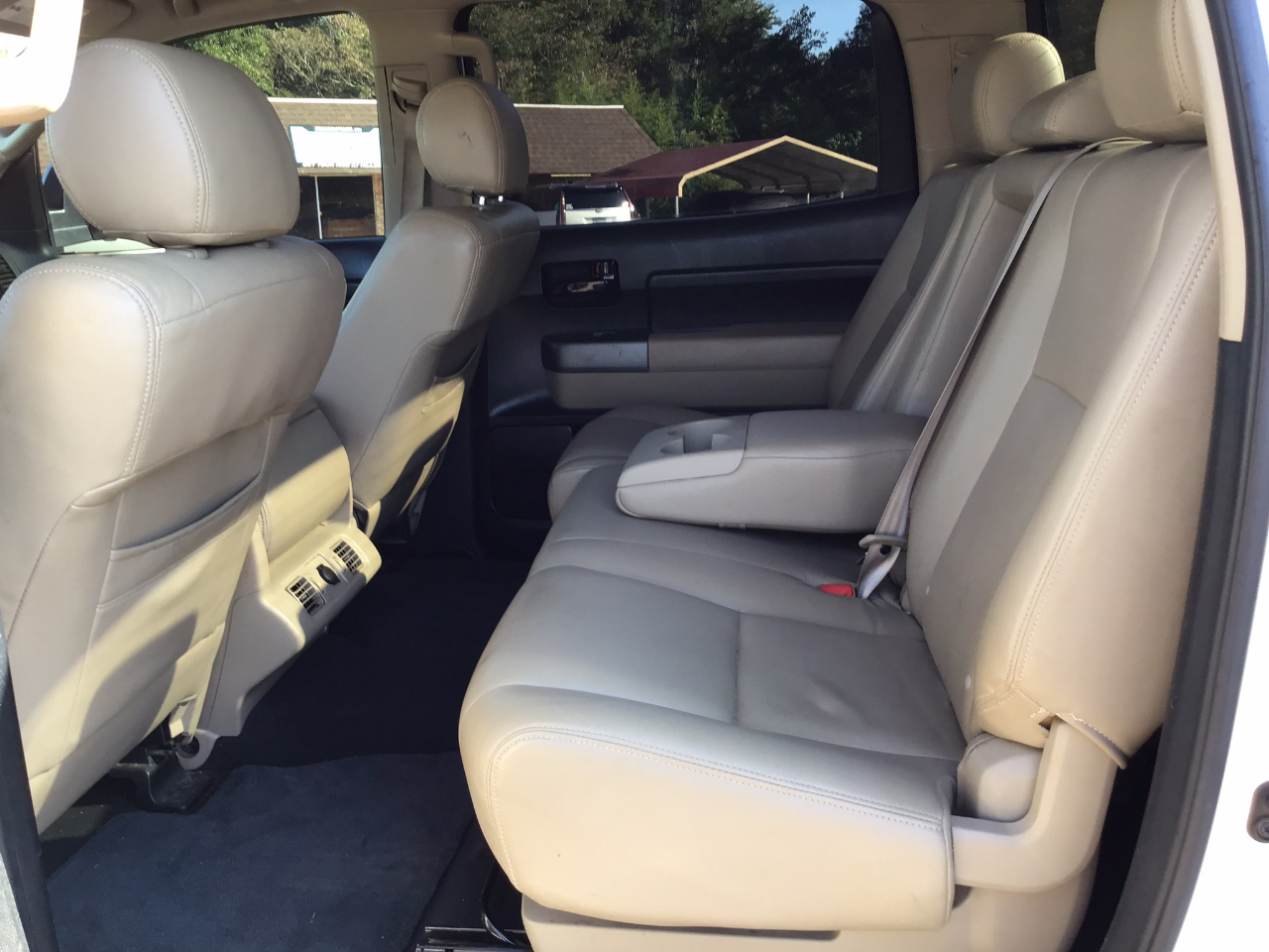 2012 Toyota Tundra SR5 photo 11