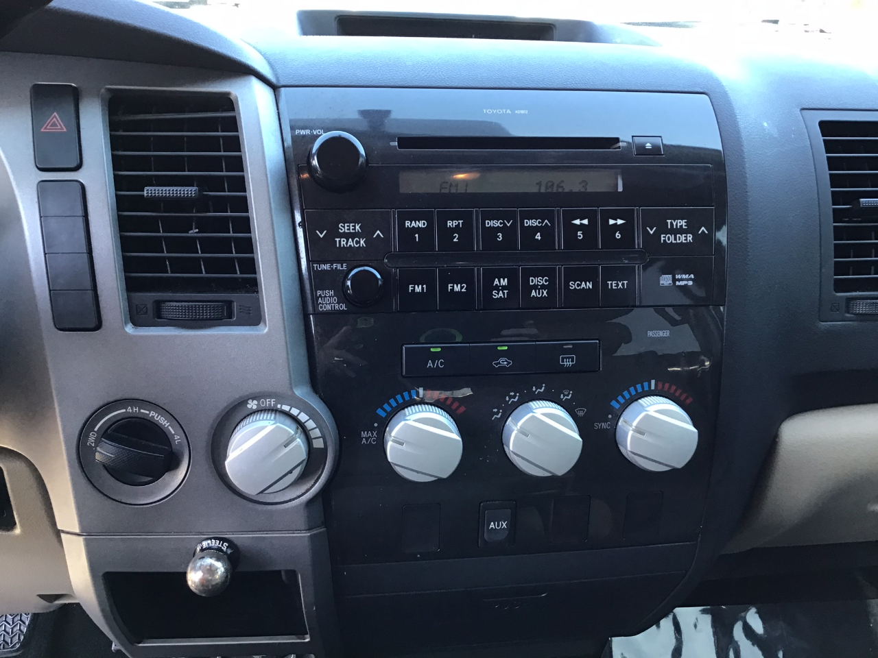 2012 Toyota Tundra SR5 photo 14