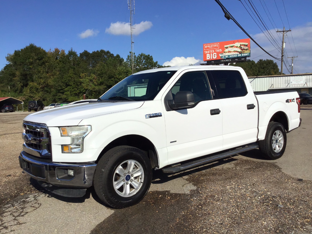 Ford F-150 XLT SuperCrew 5.5-ft. Bed 4WD 2015