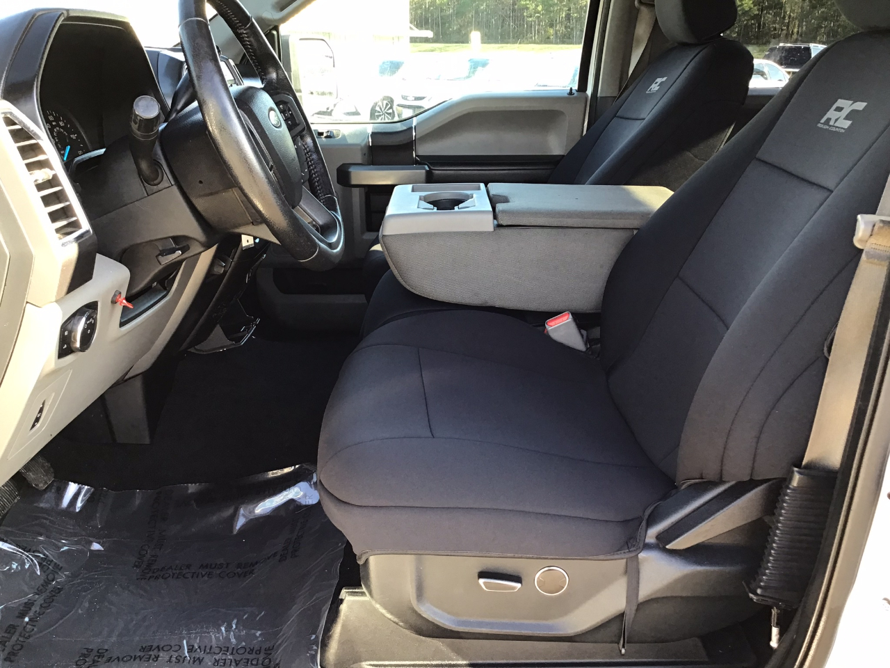 Ford F-150 XLT SuperCrew 5.5-ft. Bed 4WD 2015