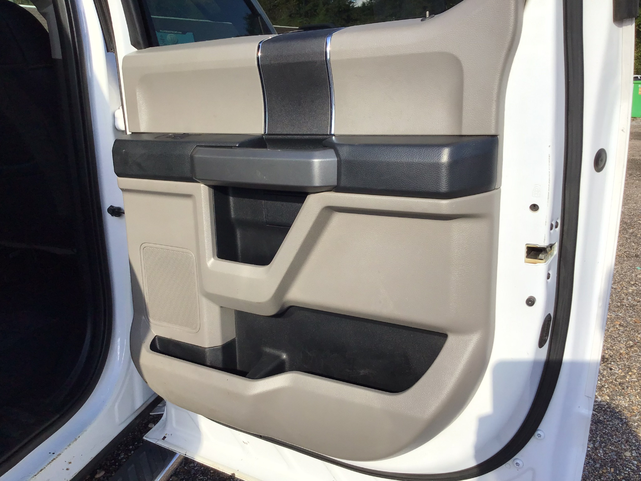 Ford F-150 XLT SuperCrew 5.5-ft. Bed 4WD 2015