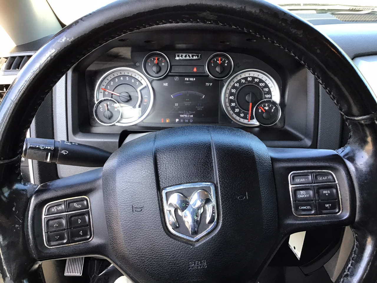 RAM 1500 SLT Crew Cab SWB 4WD 2018