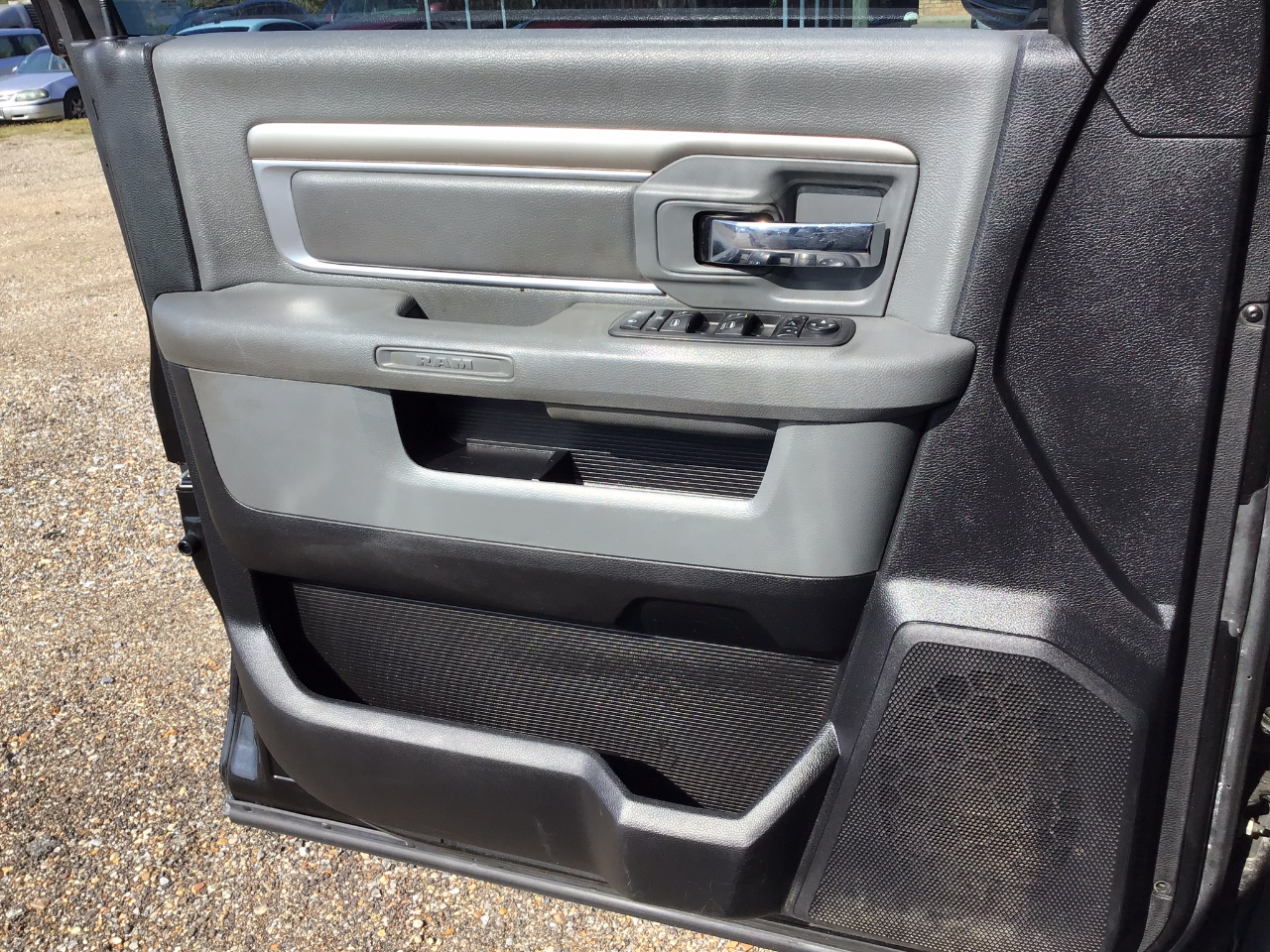 RAM 1500 SLT Crew Cab SWB 4WD 2018