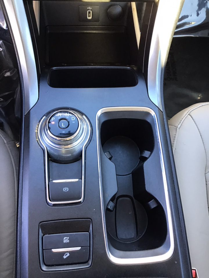 Ford Fusion Hybrid SE 2017