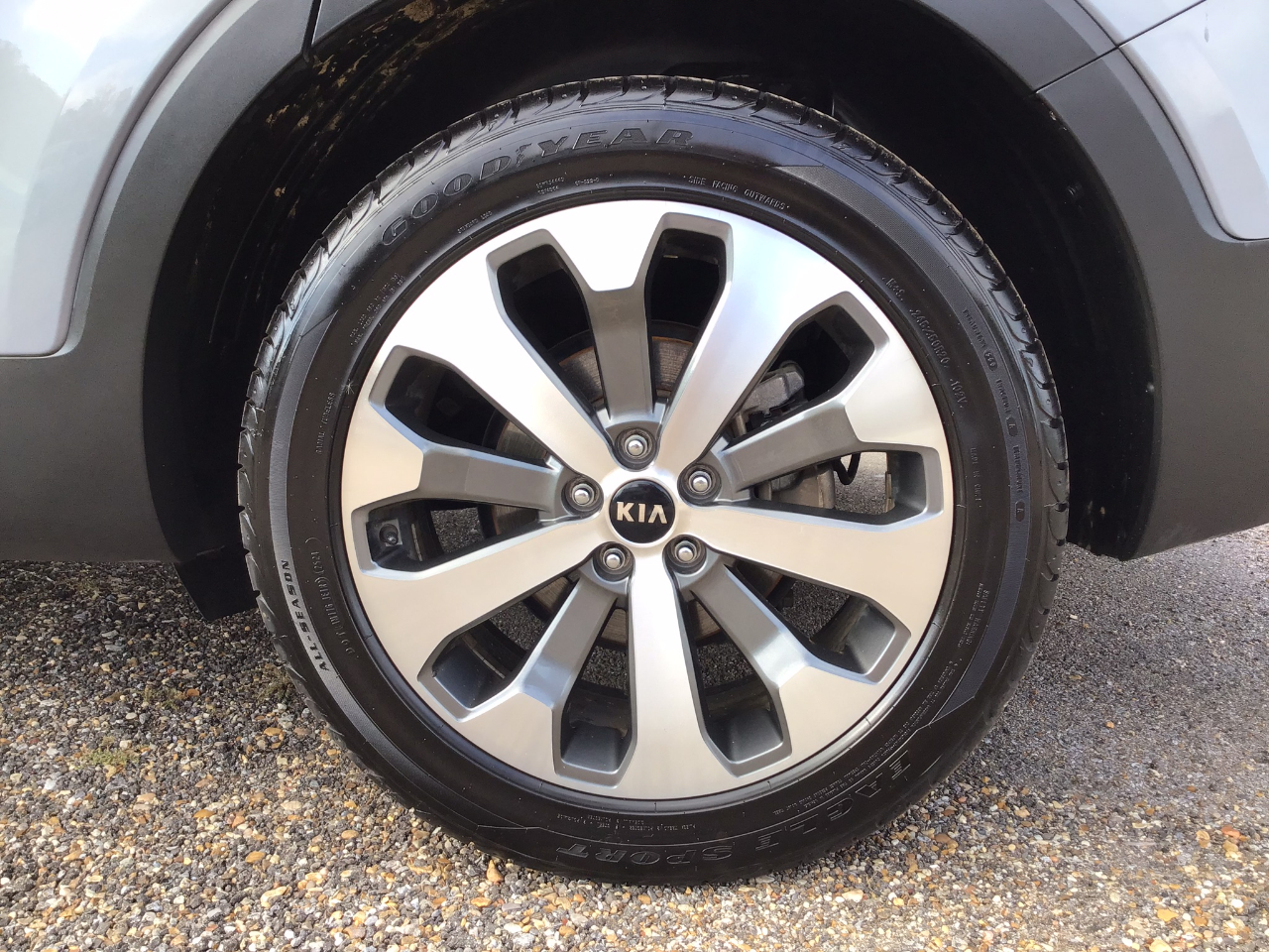 2020 Kia Telluride S photo 3