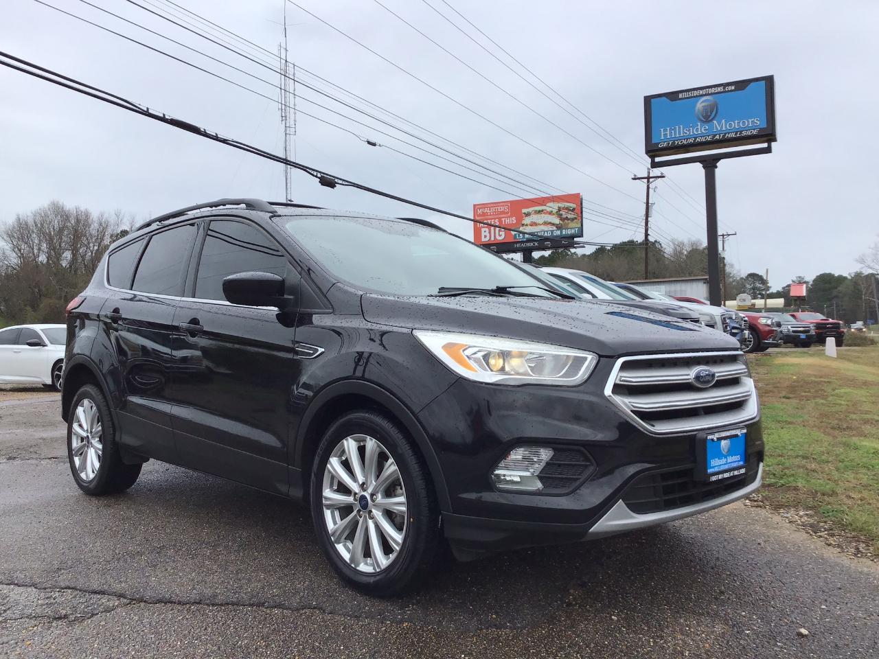2019 Ford Escape SEL FWD