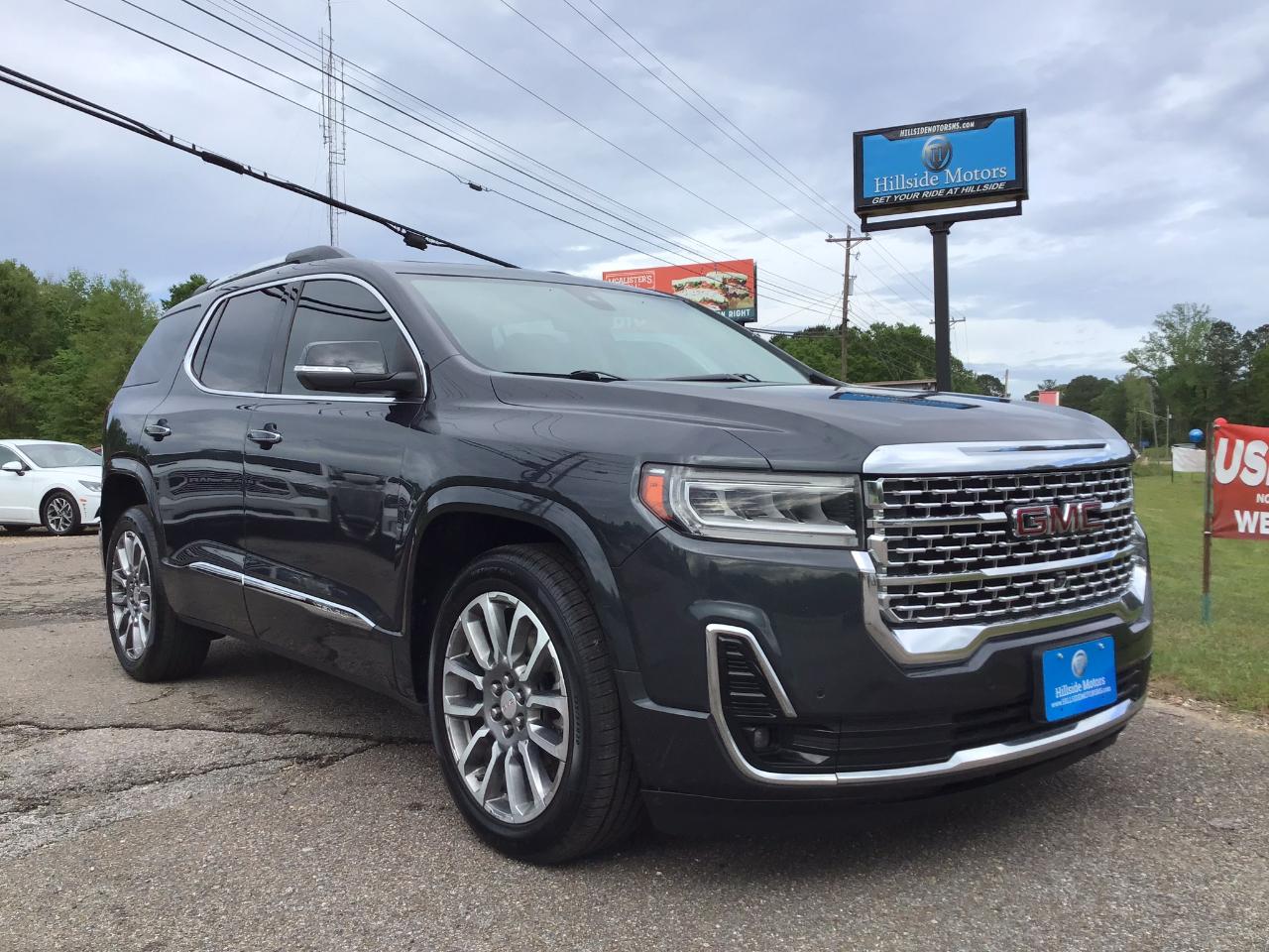 2022 GMC Acadia Denali