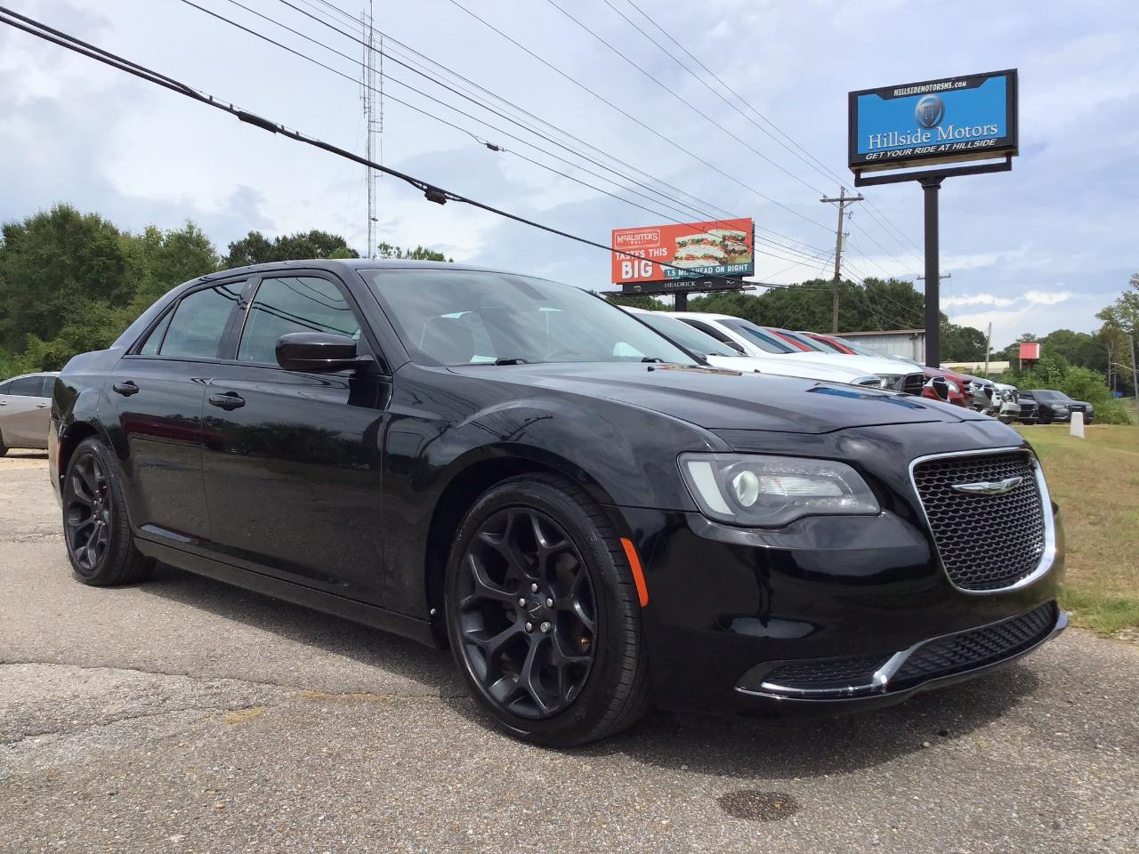 2019 Chrysler 300 Touring
