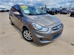 2014 Hyundai Accent 