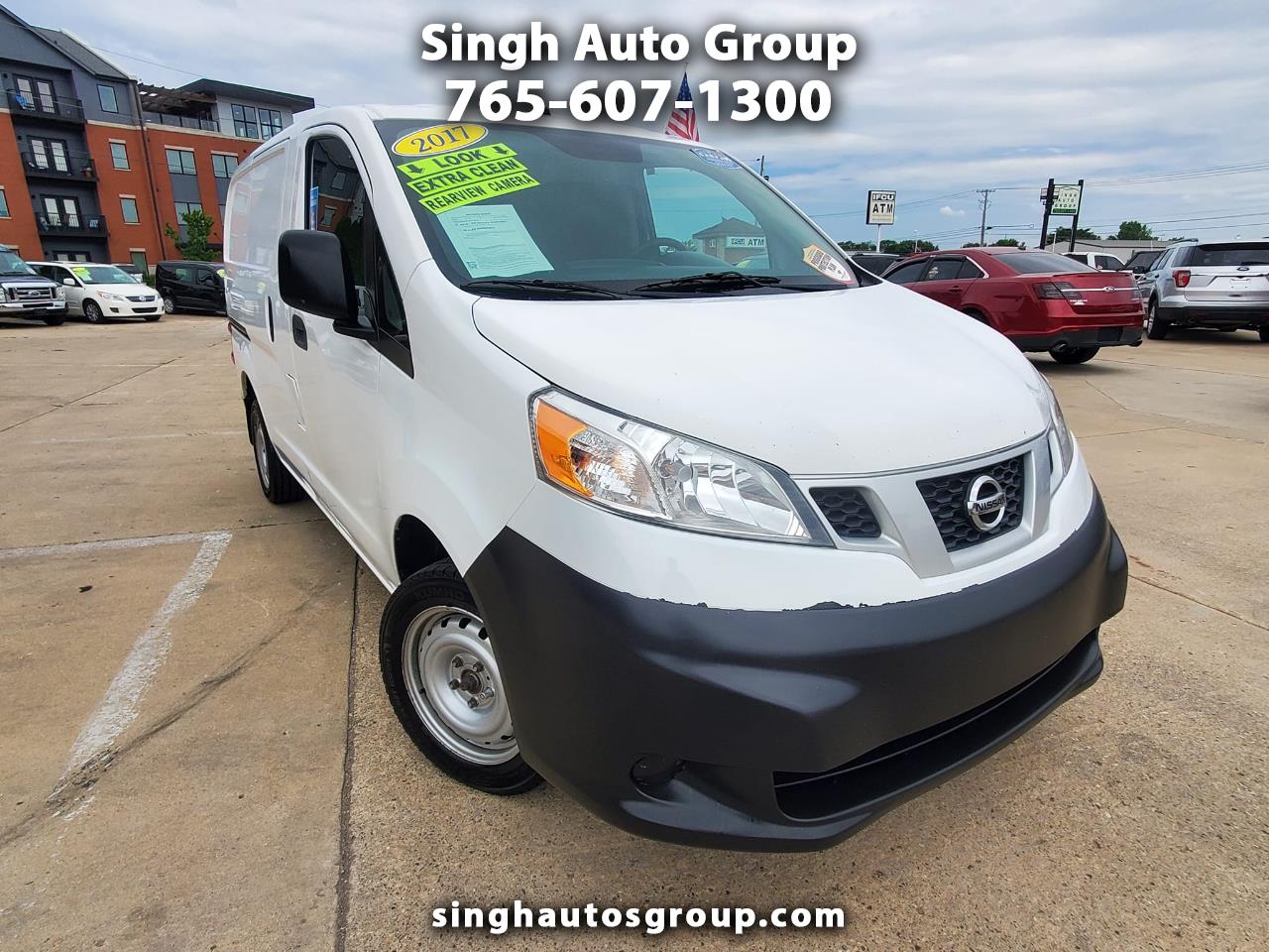 Nissan NV 200 S Cargo Van 2017