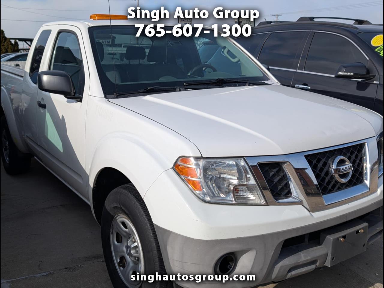 Nissan Frontier SV King Cab I4 5MT 2WD 2016