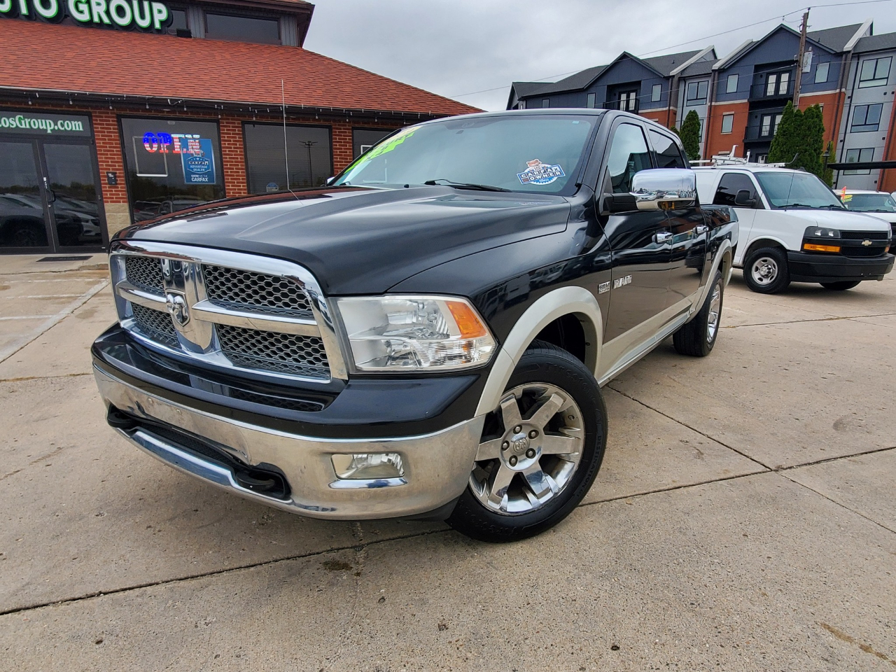 Dodge Ram 1500 SLT Crew Cab 4WD 2009 Dodge Ram 1500 SLT Crew Cab 4WD 2009