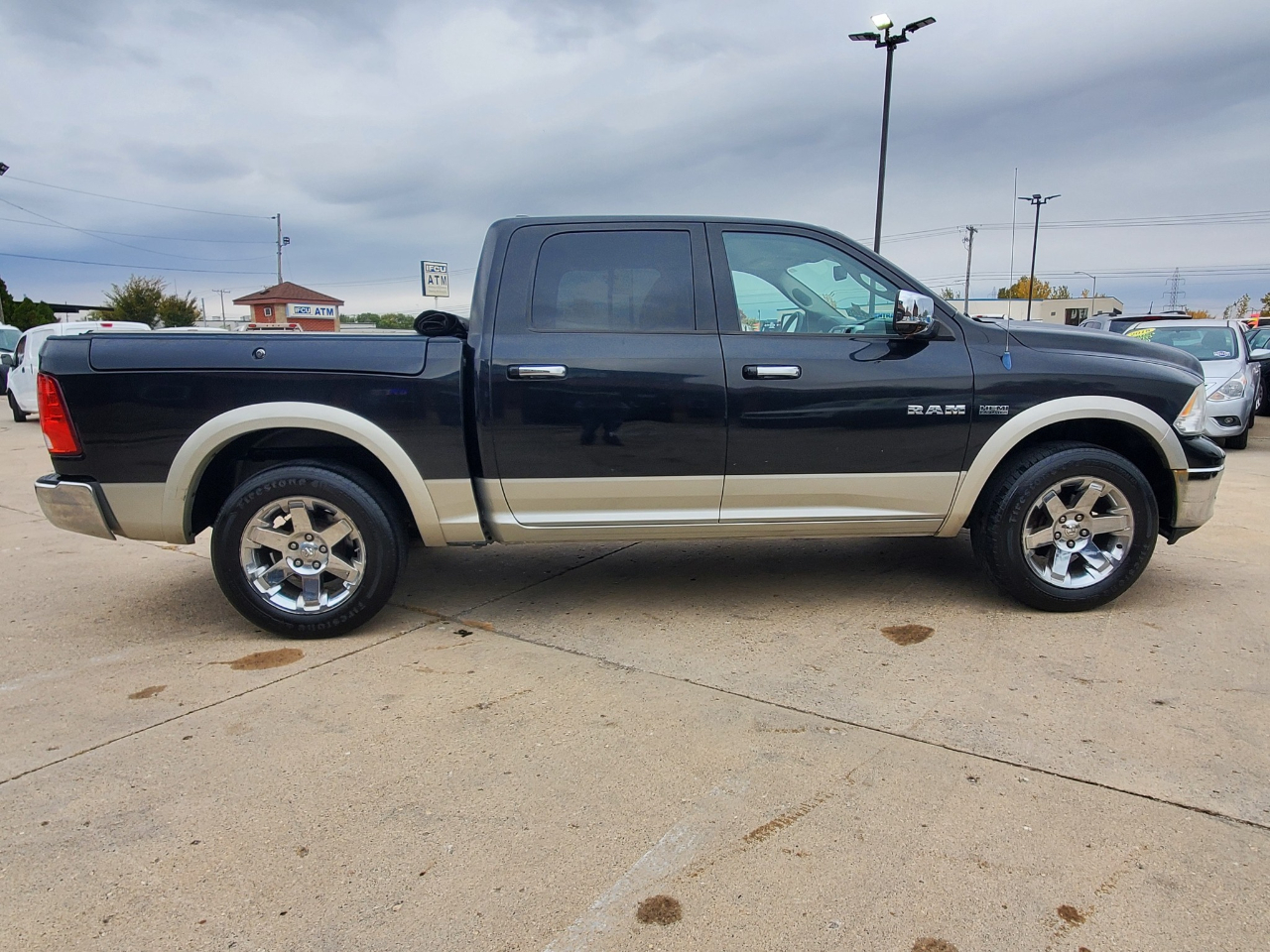 Dodge Ram 1500 SLT Crew Cab 4WD 2009 Dodge Ram 1500 SLT Crew Cab 4WD 2009