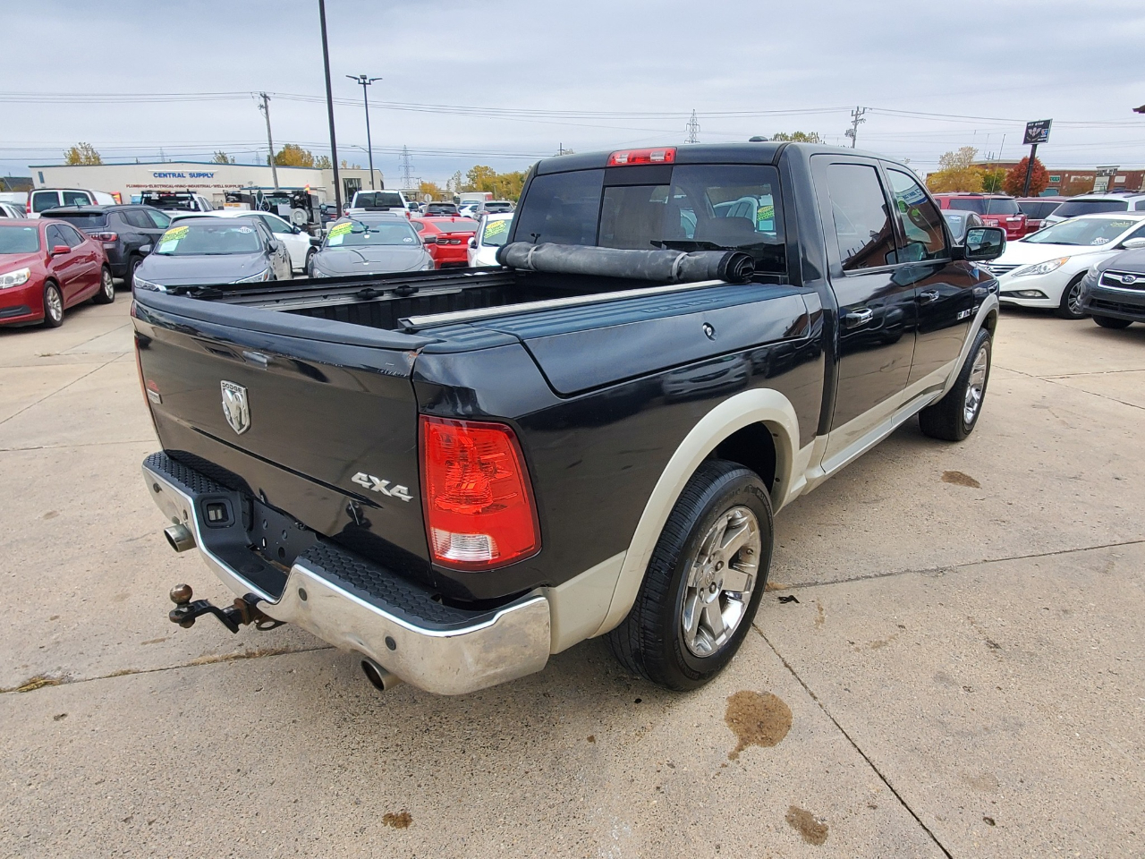 Dodge Ram 1500 SLT Crew Cab 4WD 2009 Dodge Ram 1500 SLT Crew Cab 4WD 2009