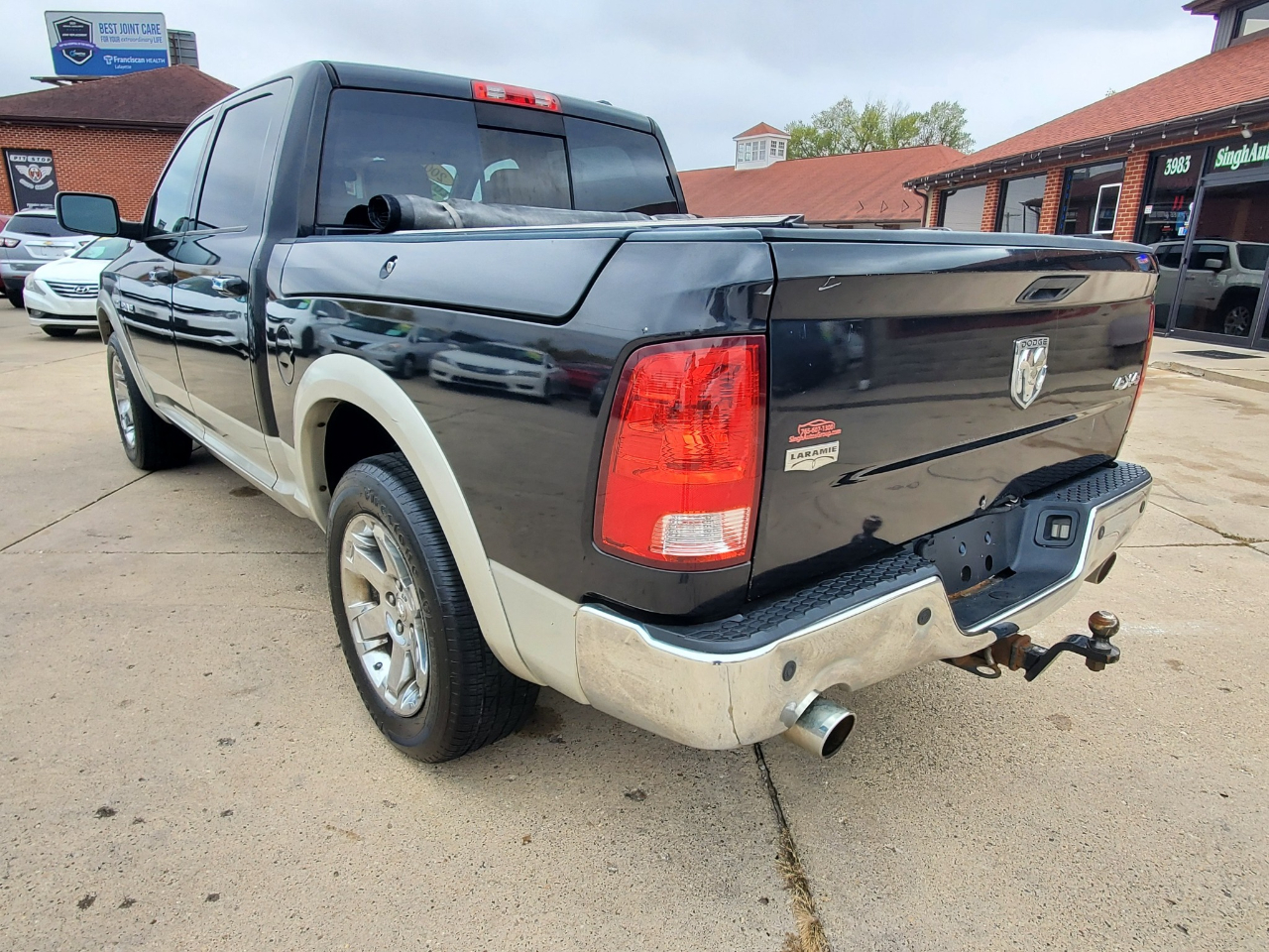 Dodge Ram 1500 SLT Crew Cab 4WD 2009 Dodge Ram 1500 SLT Crew Cab 4WD 2009