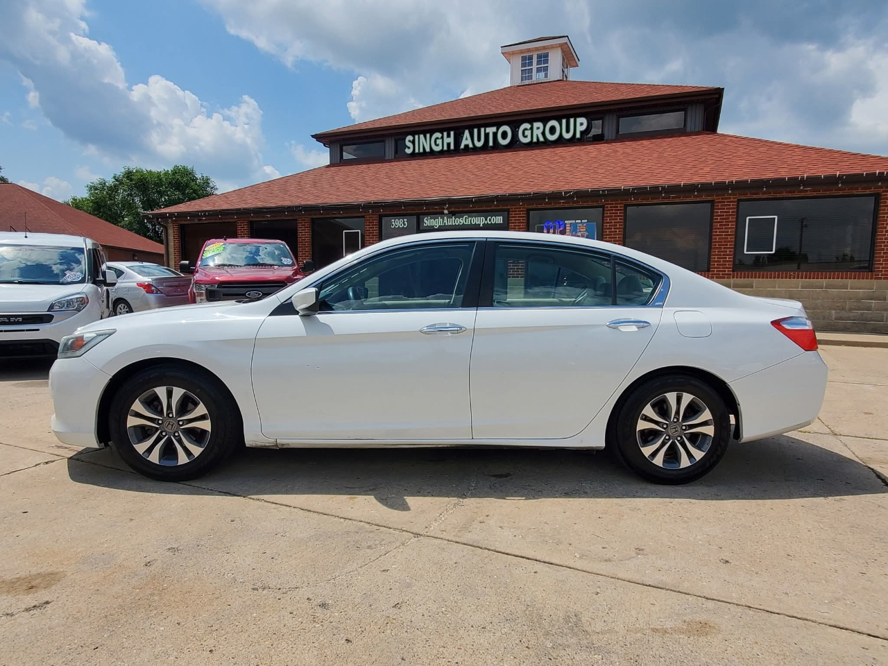 2015 Honda Accord LX photo 4