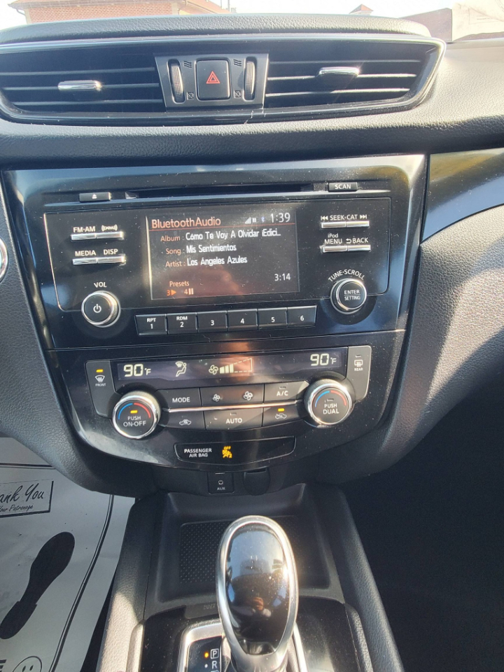 Nissan Rogue Sport S AWD 2017