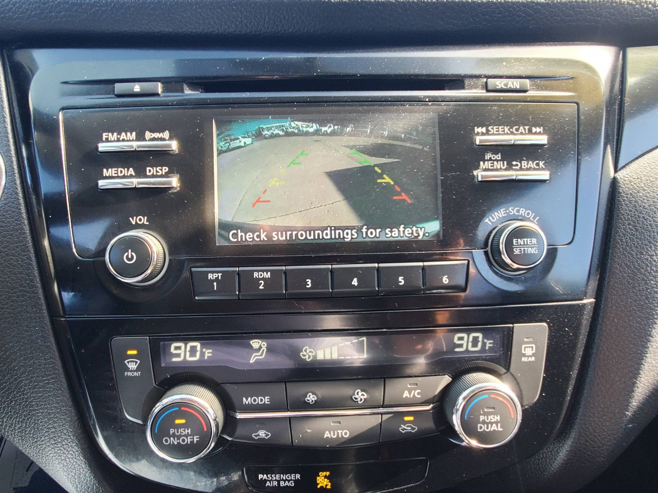 Nissan Rogue Sport S AWD 2017