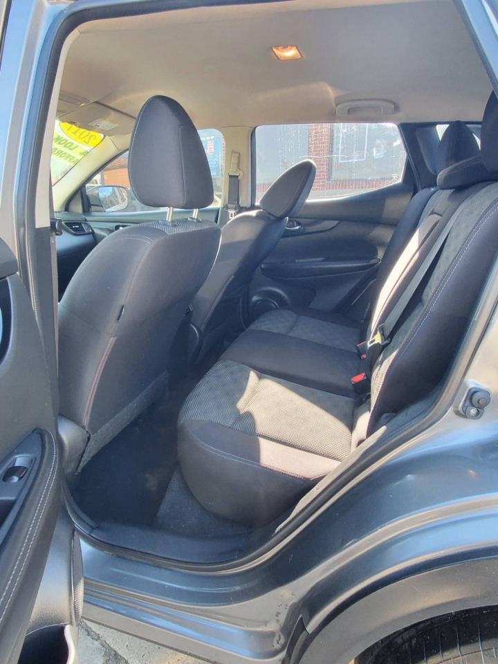 Nissan Rogue Sport S AWD 2017