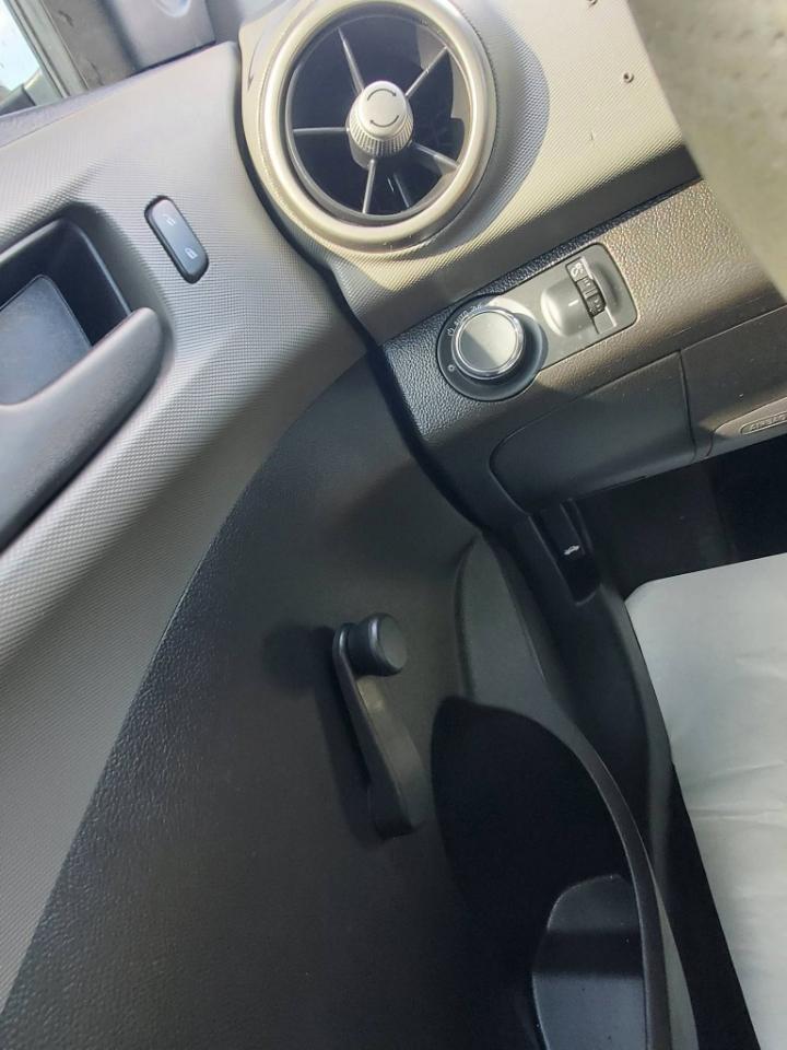 Chevrolet Sonic LS Auto 5-Door 2016