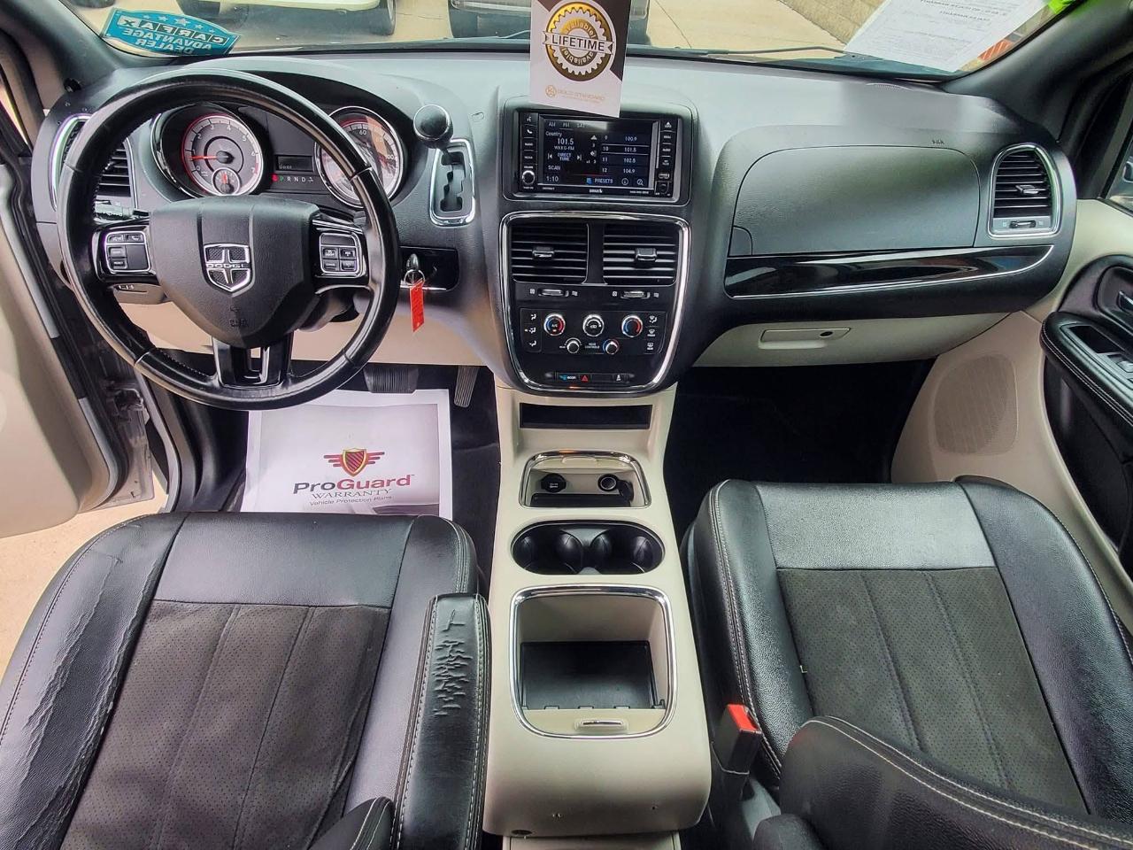 Dodge Grand Caravan SXT 2019