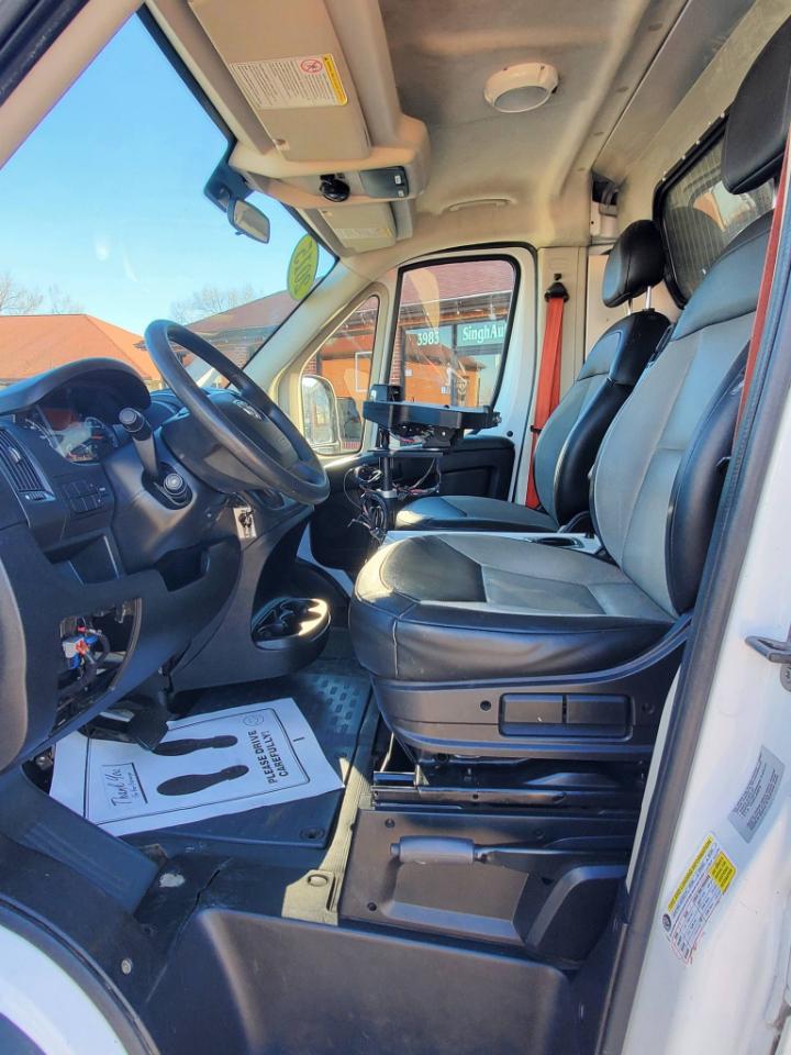 RAM Promaster 1500 Low Roof Tradesman 136-in. WB 2015