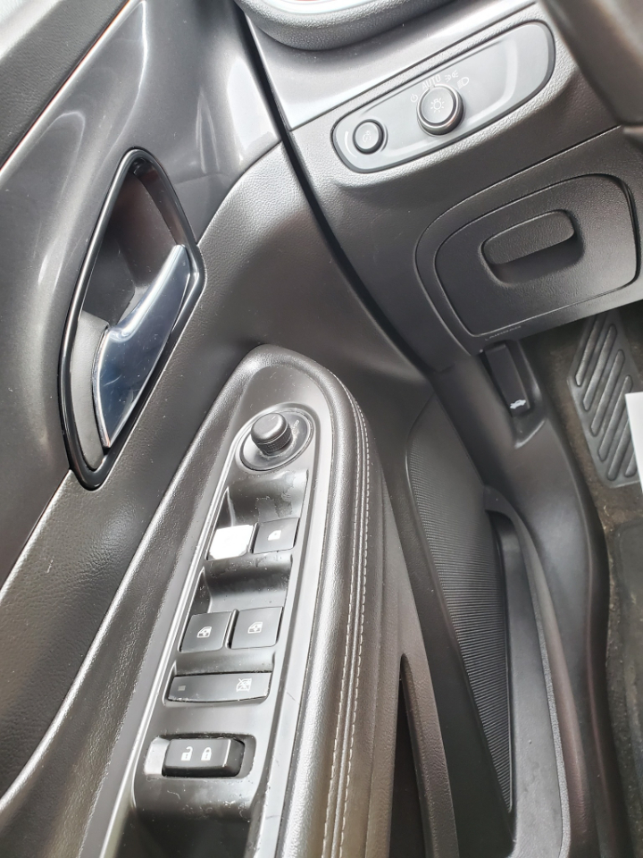 2019 Buick Encore Preferred photo 11