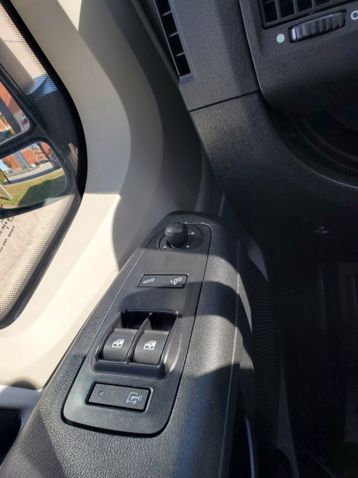 RAM Promaster 1500 Low Roof Tradesman 136-in. WB 2015 RAM Promaster 1500 Low Roof Tradesman 136-in. WB 2015