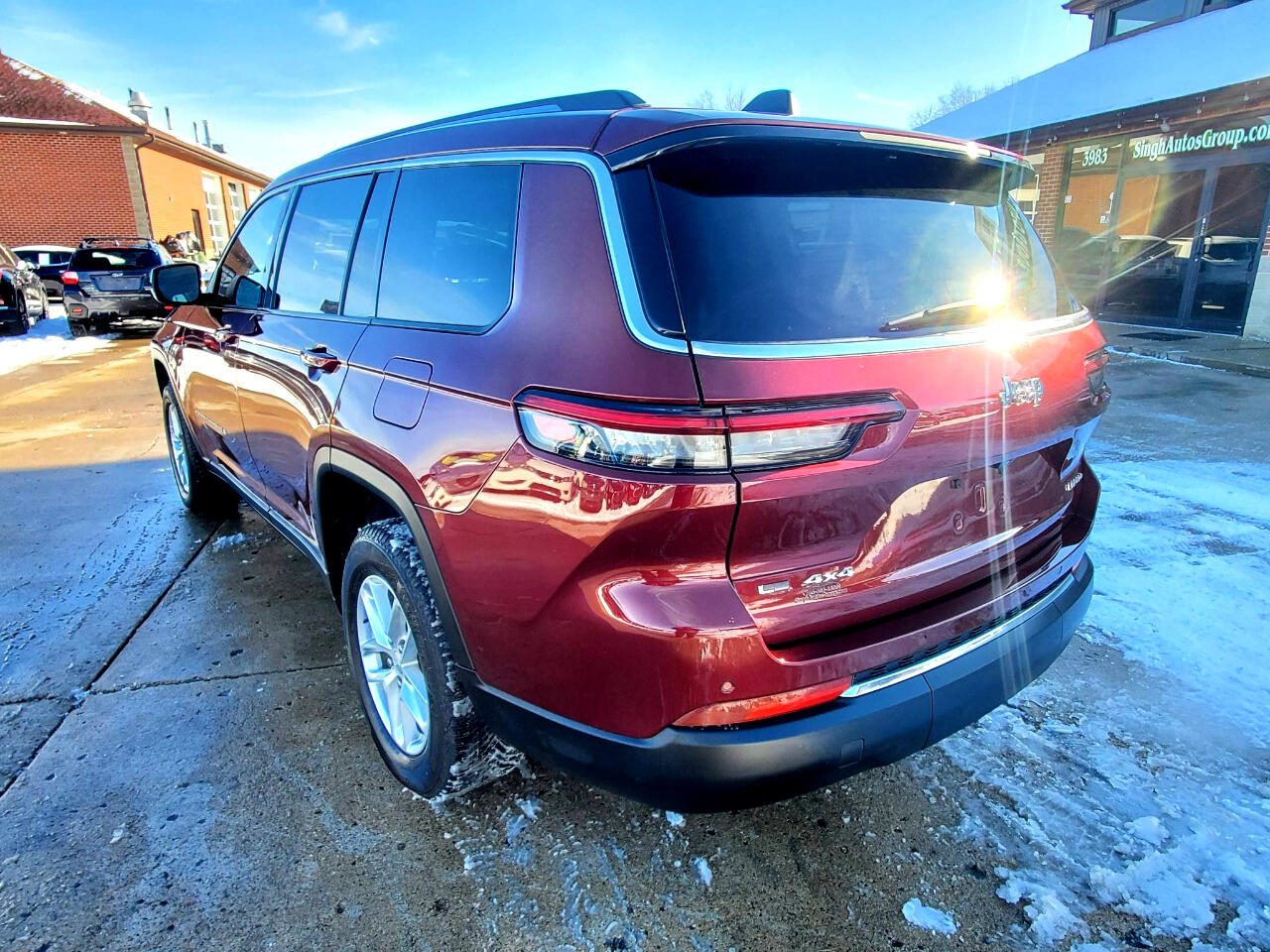 Jeep Grand Cherokee L Laredo 4WD 2023