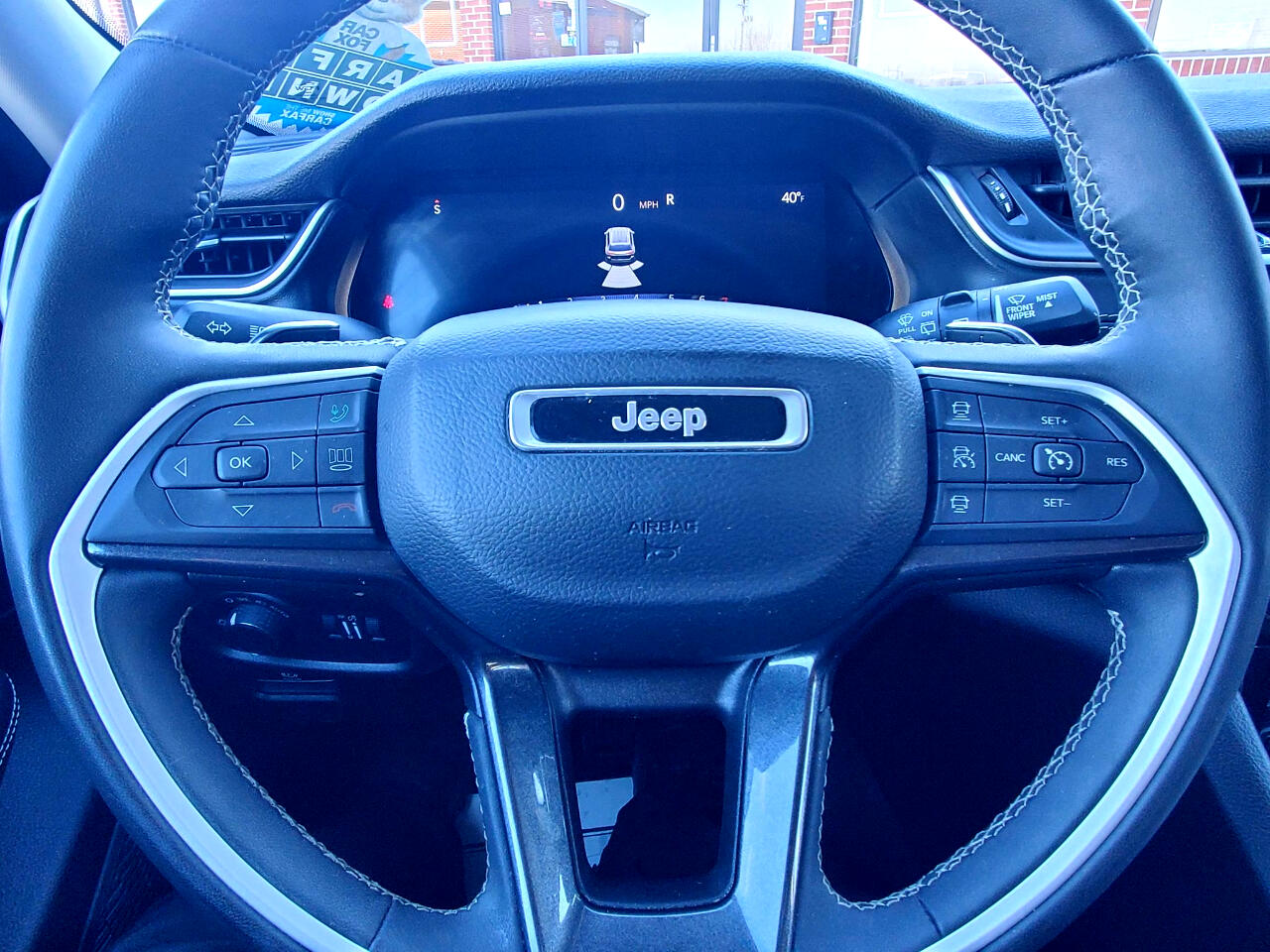 Jeep Grand Cherokee L Laredo 4WD 2023