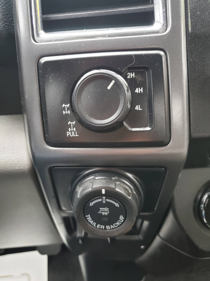 Ford F-150 Lariat SuperCrew 5.5-ft. Bed 4WD 2016