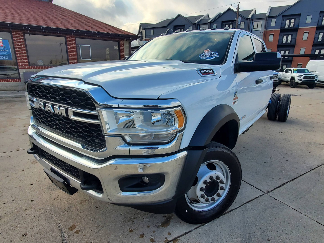 RAM 5500 Crew Cab LWB 4WD DRW 2022